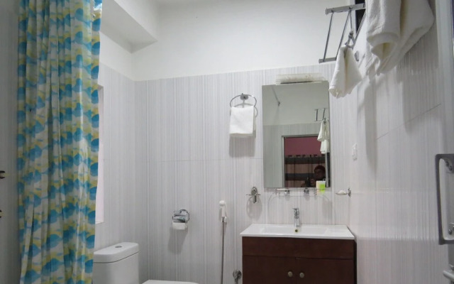 Hotel Awana