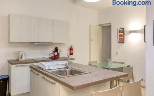 Floriana Suite-hosted by Sweetstay