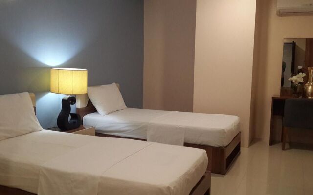 Ybc Grand Hotel