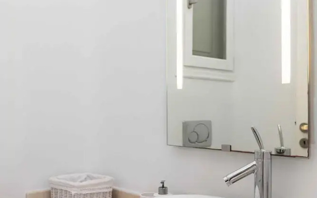 Modern Cycladic Style Villa Xara