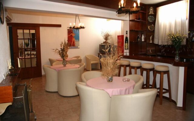Lovely Holidays Hotel