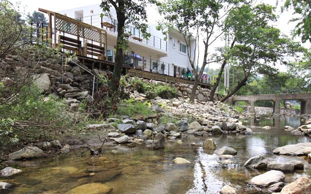 Yangpyeongyibur House Pension