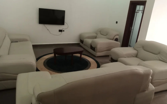 King Daken Diplomatic Suites