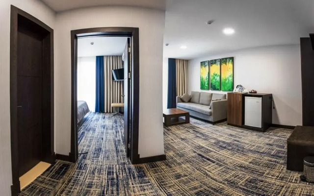 Avenue Park Hotel