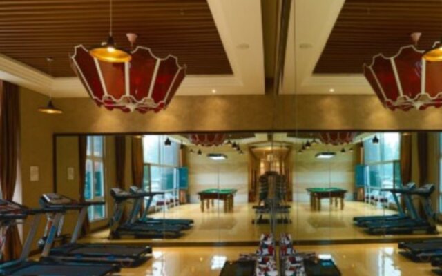 Linghang International Hotel