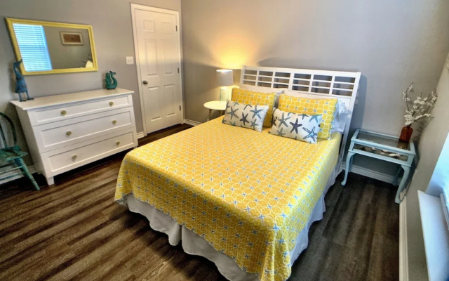 A Silver Lining - 4 Br Home