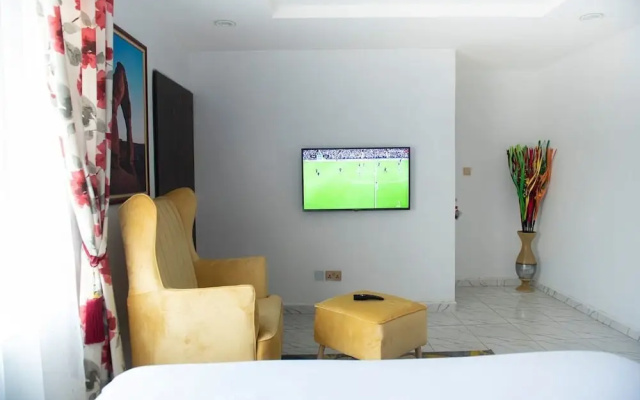 Luxury 3 Bedroom Apartment With Wifi