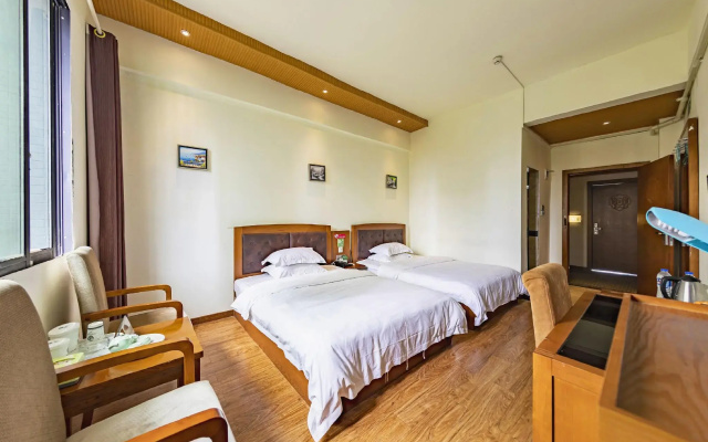 Chongqing Lvying Haoting Business Hotel (Shuangqiao Gymnasium Branch)
