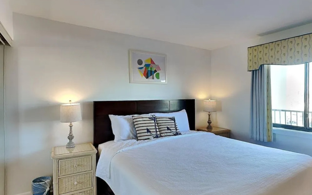 Emerald Towers by Panhandle Getaways