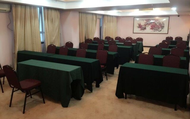 Yunhe Hotel