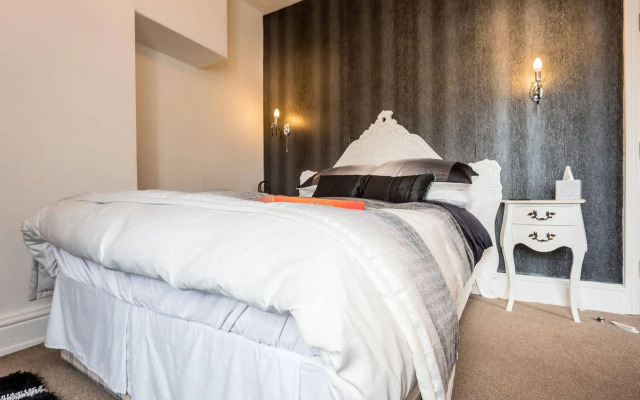The Glen Guest House