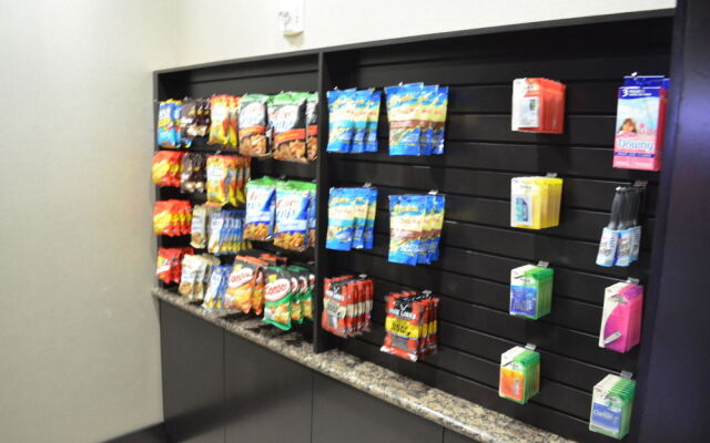 Holiday Inn Suites Houston West - Westway Park