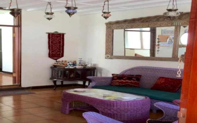 Take Me Home Family Guest House Dago