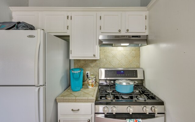 'the Pink Azalea' - Tyler Home w/ Yard + Patio!