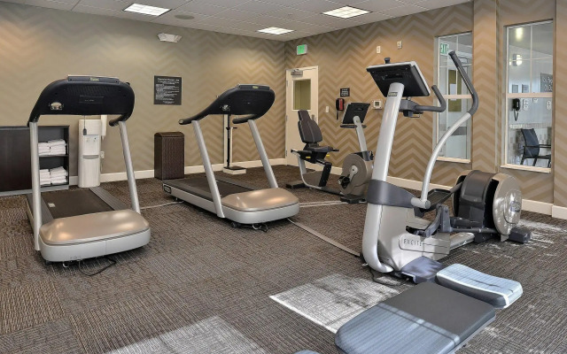 Residence Inn by Marriott Denver Airport at Gateway Park