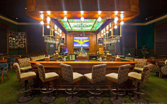 Pensacola Grand Hotel