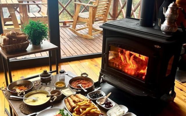 Si̇fla Bungalov & Resturant