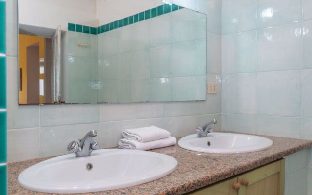 House Marta Valledoria
