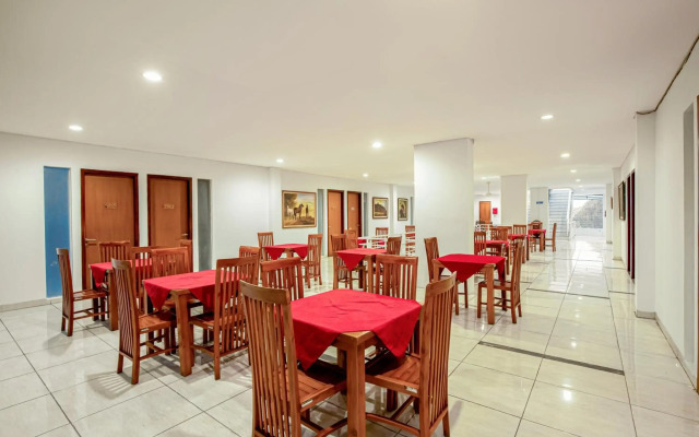 ZEN Rooms Prime Taman Siswa