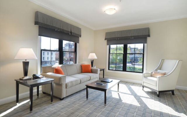 Pavilion Grand Hotel