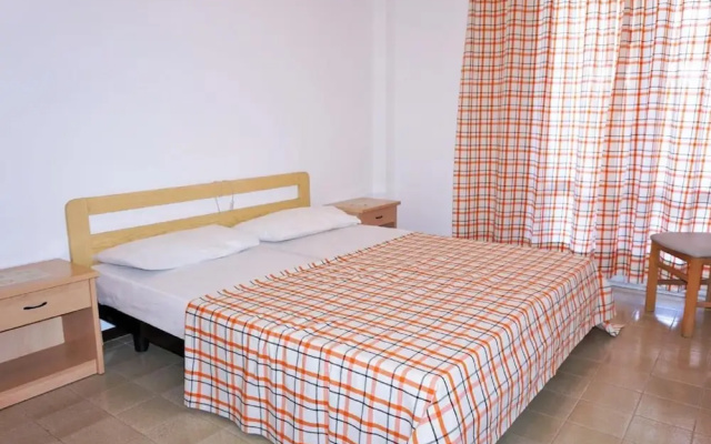 Ground Floor Apartment in Caorle for 6