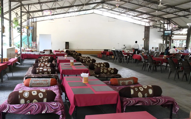 Hotel Tapovan