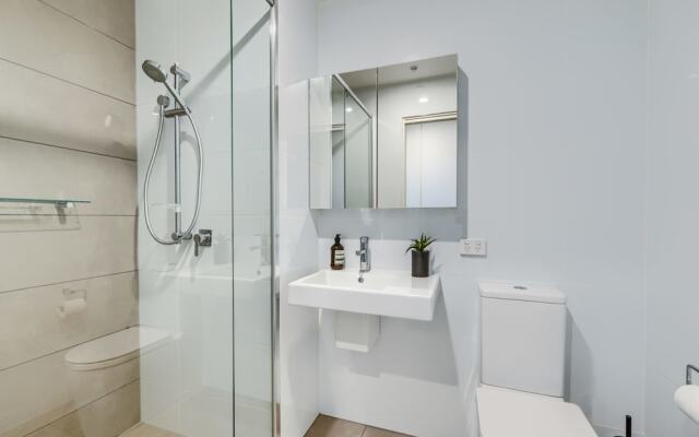 Arena, Unit A1205/75 Shortland Esplanade