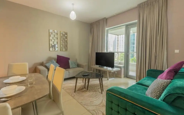 BellaVista-Exuberant-1BR- Fountain Views