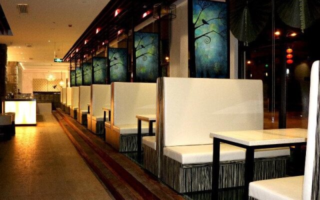 Lori Star Hotel