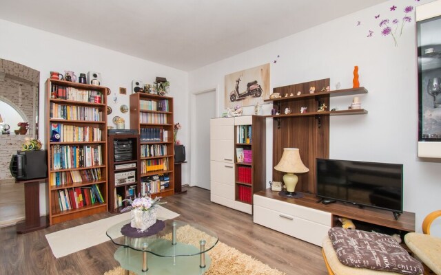 Apartment Kameni dvori