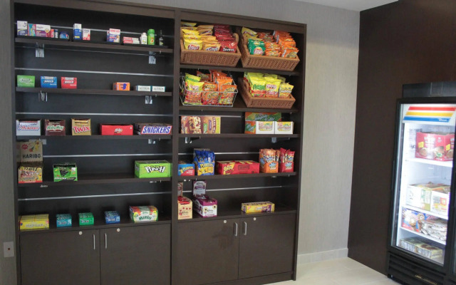 Holiday Inn Express Rocklin - Galleria Area by IHG