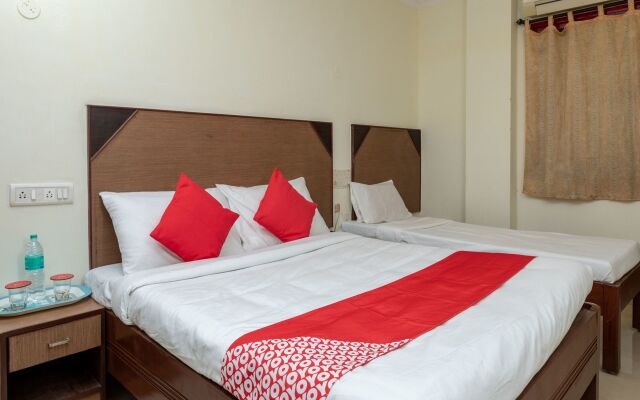 OYO Flagship 15018 Golden Manor Chennai Central