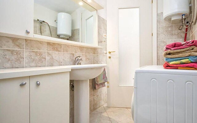 Nice Apartment in Alghero With 1 Bedrooms and Internet