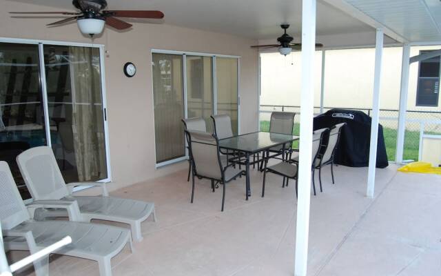 House Adrienne by Vacationhit