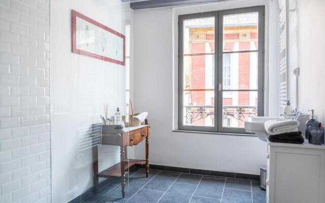 LE BALDAQUIN / Les Suites Romantiques Honfleur