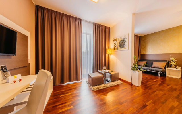 Maximus Resort