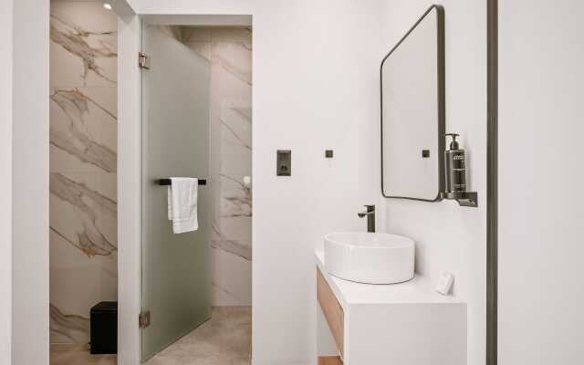 Planis Str Urban Suites