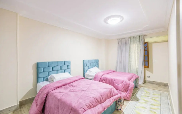 Queen of Pyramids Hotel