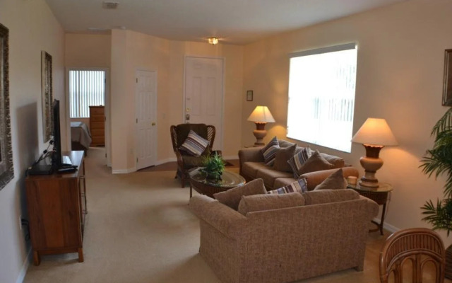 Windwood Bay-Mickey's Safari Adventure House