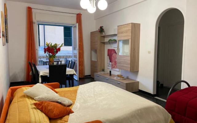 [Alassio City Center] 4 Rooms - 100 meters from the sea