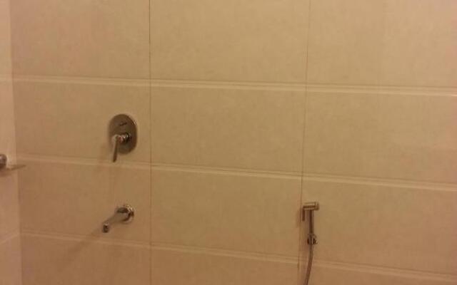 Hotel Arina Inn