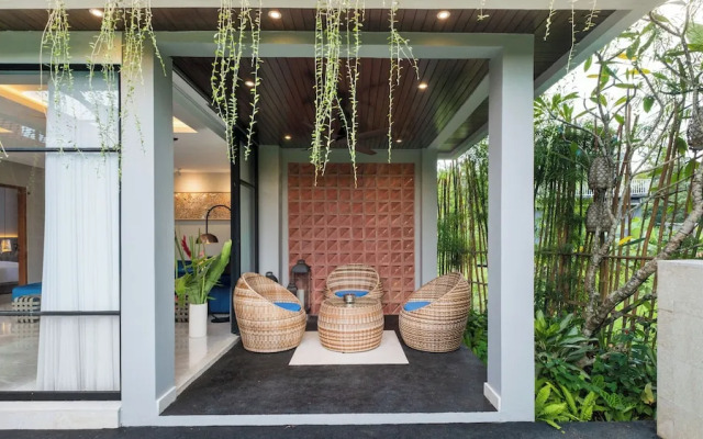 Baliris Villa V by Villa Finder