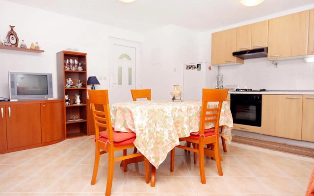 Apartments by the sea Basina, Hvar - 9673