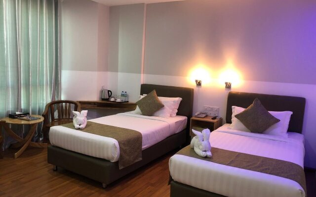 Gold Leaf Hotel