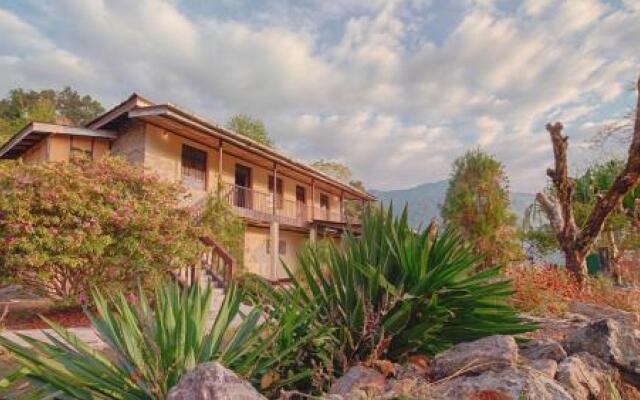 Martam Village Resort