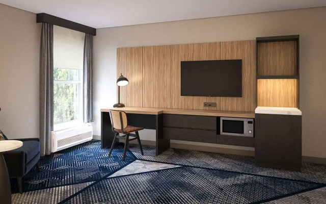 DoubleTree by Hilton Dayton Fairborn