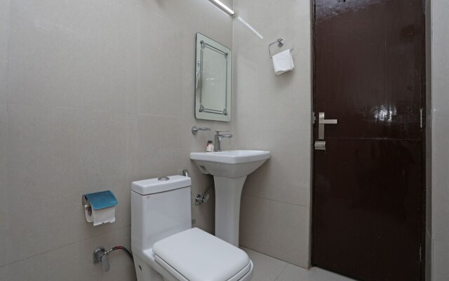 OYO 15219 Hotel Neer Buddha