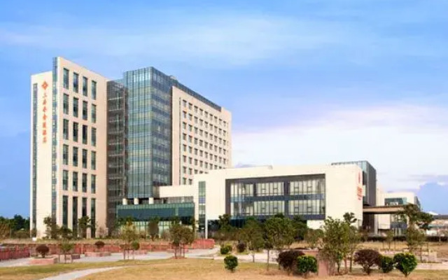 Sanfangxiang Jinling Hotel