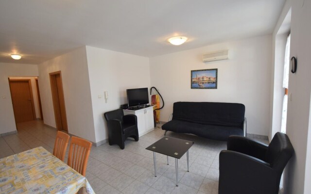 Apartment Alex