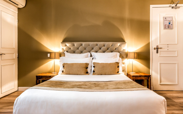 Atelier Montparnasse Hotel